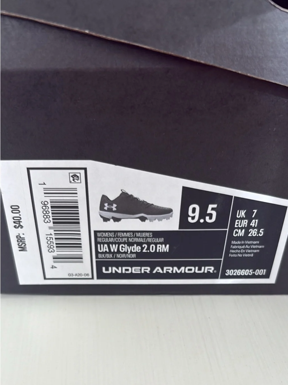 New Women’s Girls’ Under Armour Black & White Softball Cleats